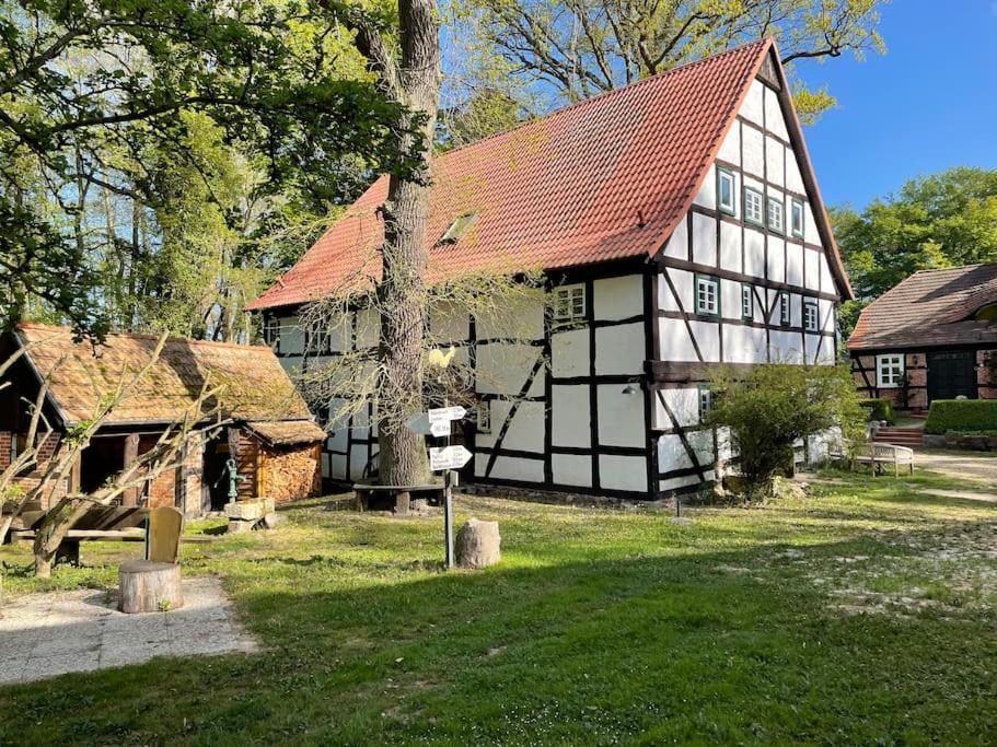 Wassermuehle Triglitz - Alleinlage Fuer Retreats, Workshops, Family & Friends Bagian luar foto